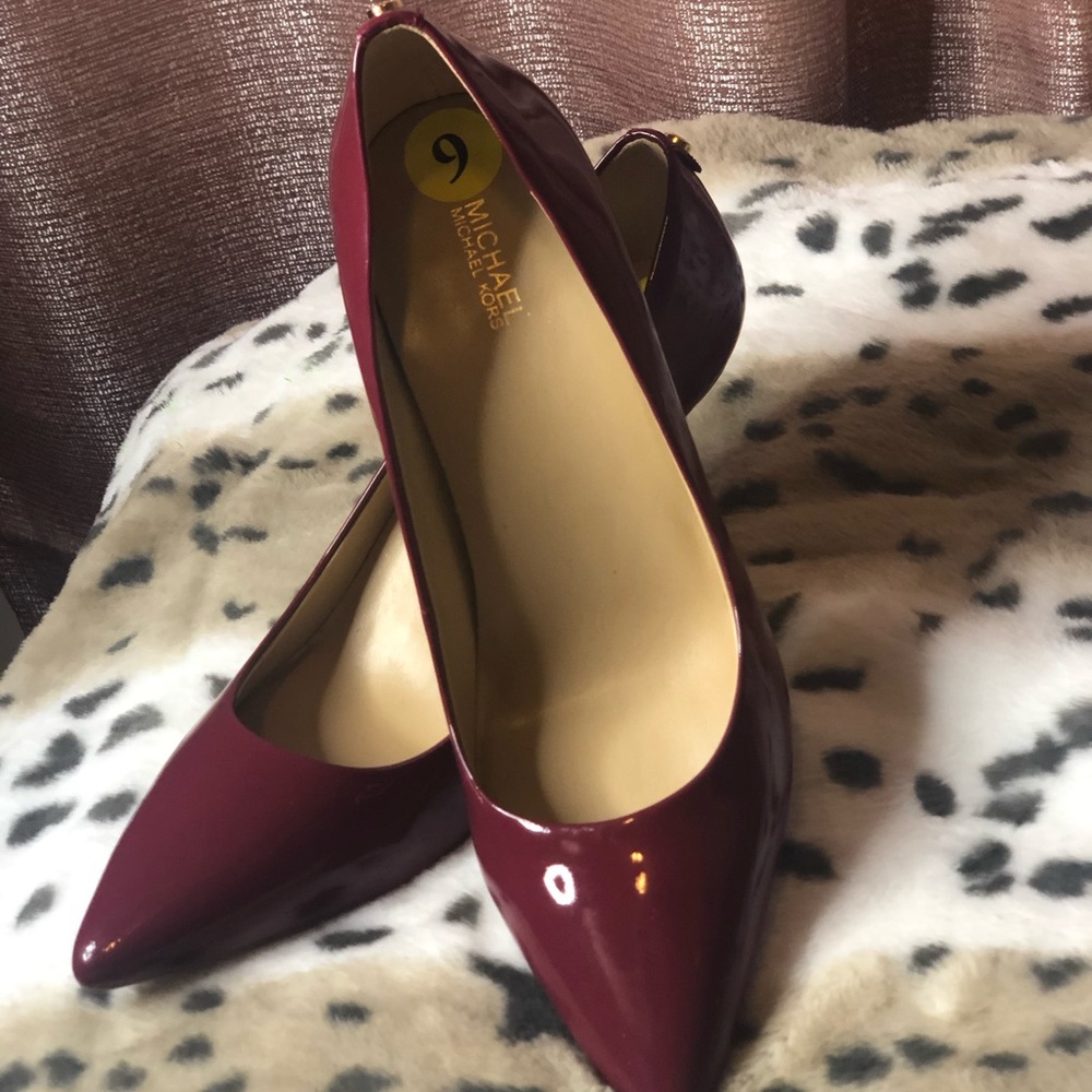 Micheal kors heels